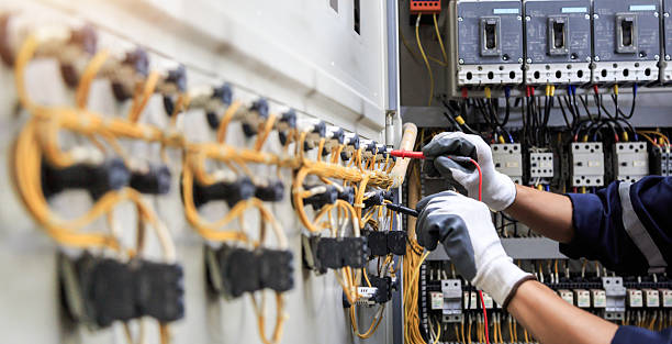 Professional Electrician technician working in New Boston, OH
